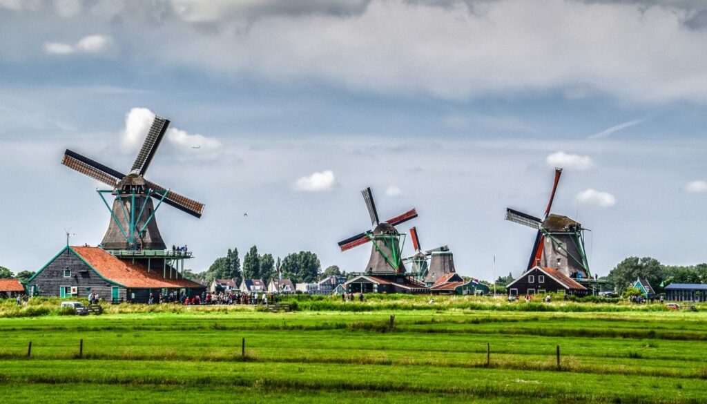Potensi Pasar & Tantangan Bisnis Industri Barang di Belanda